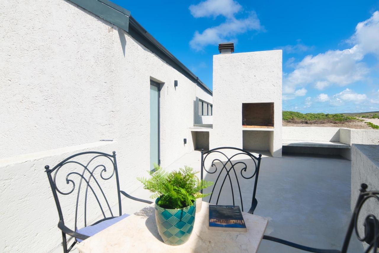 Agulhas Seabreeze, Tip Of Africa Apartment Bagian luar foto
