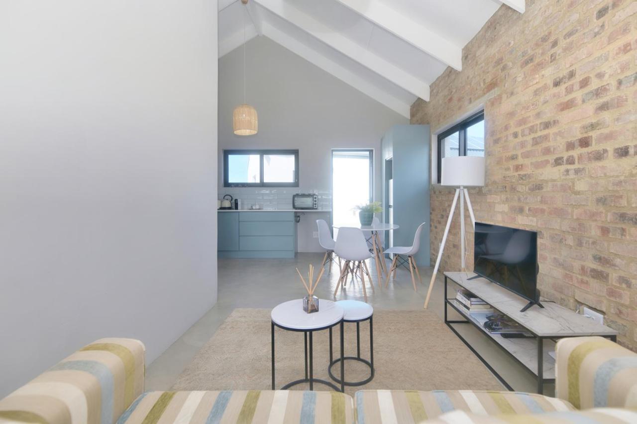 Agulhas Seabreeze, Tip Of Africa Apartment Bagian luar foto
